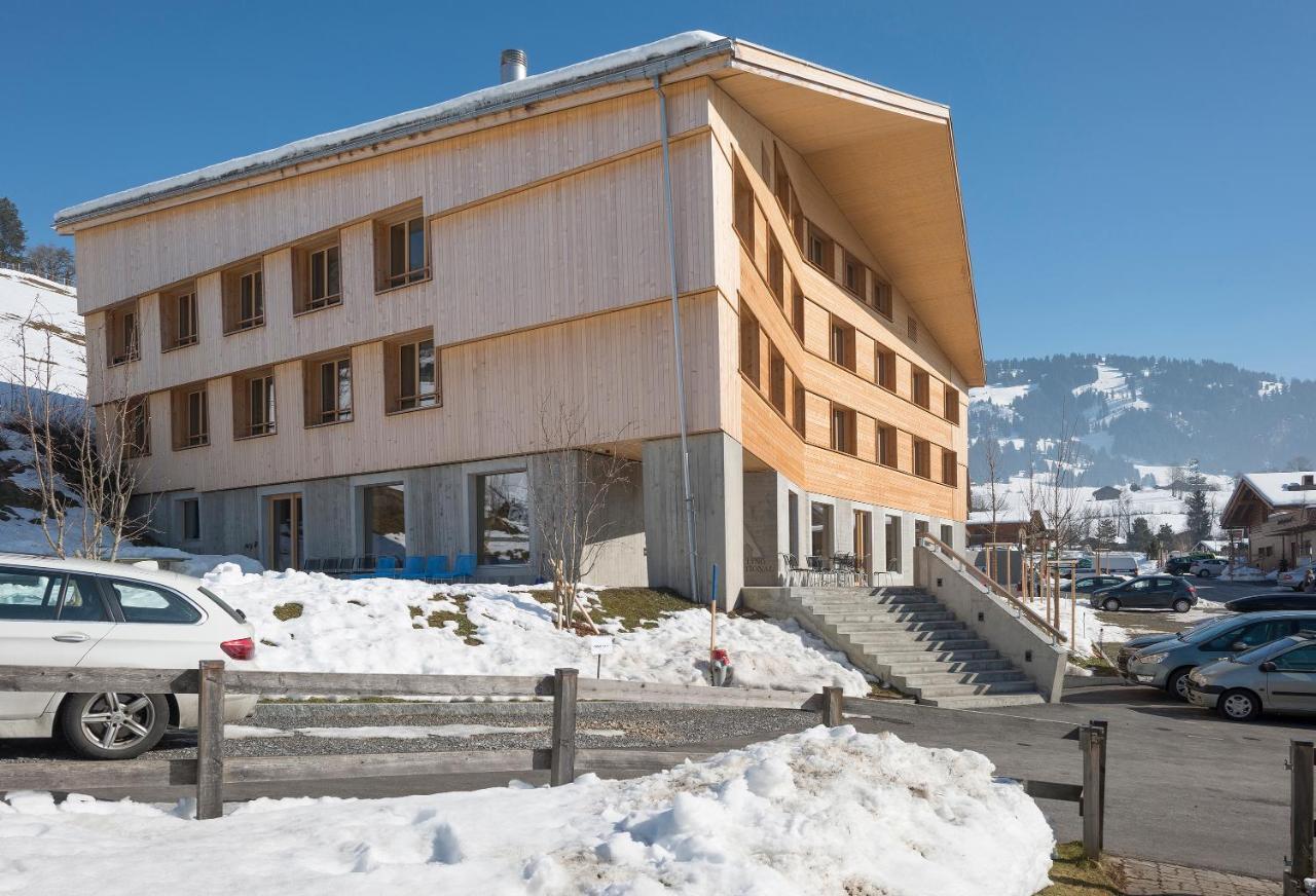 Saanen Gstaad Youth Hostel Ngoại thất bức ảnh