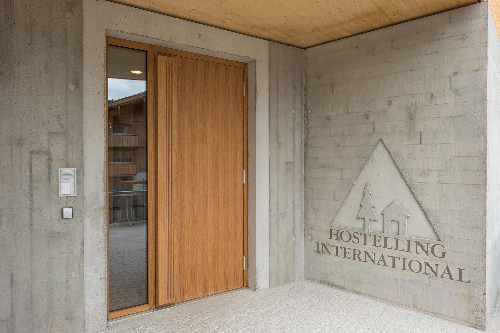 Saanen Gstaad Youth Hostel Ngoại thất bức ảnh