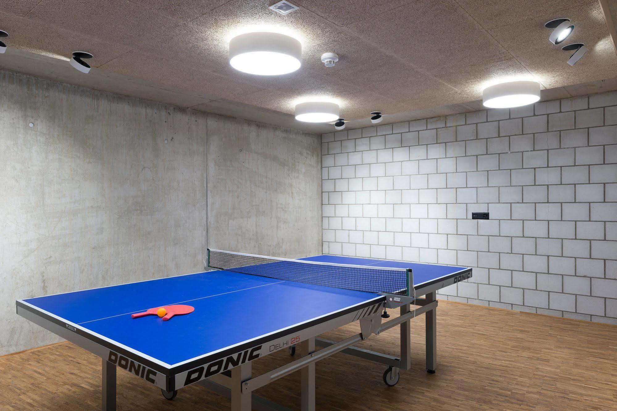 Saanen Gstaad Youth Hostel Ngoại thất bức ảnh
